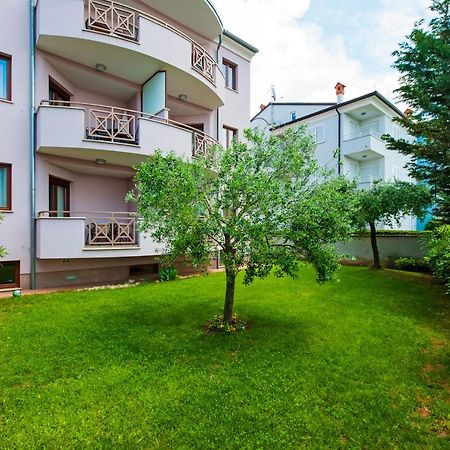 Apartments And Rooms Camaiore Rovinj Zewnętrze zdjęcie