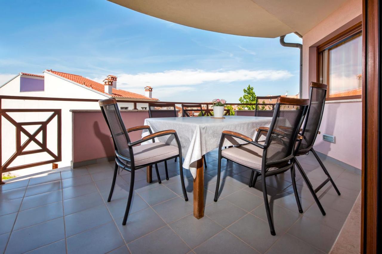 Apartments And Rooms Camaiore Rovinj Zewnętrze zdjęcie