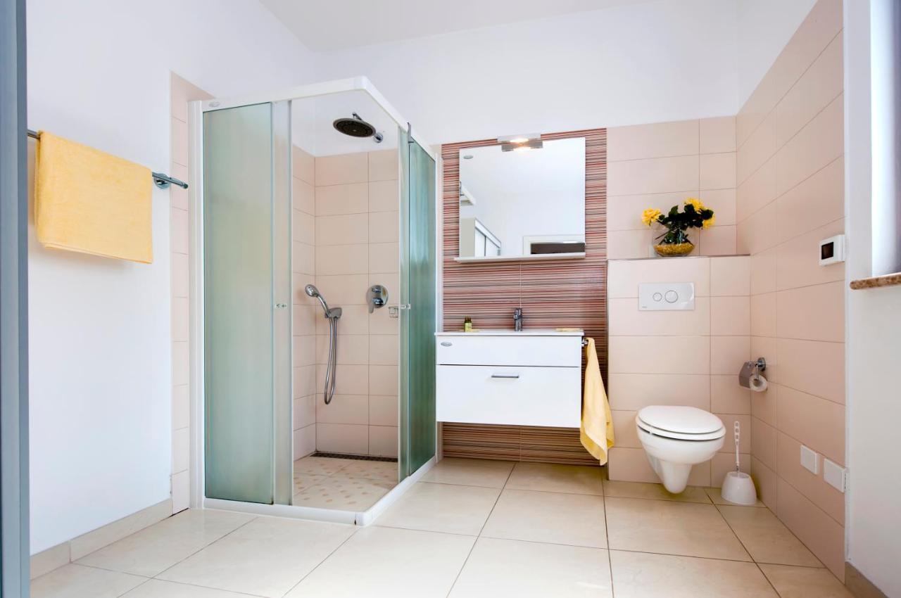 Apartments And Rooms Camaiore Rovinj Zewnętrze zdjęcie
