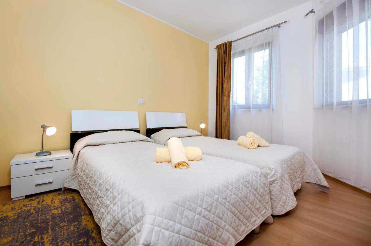 Apartments And Rooms Camaiore Rovinj Zewnętrze zdjęcie